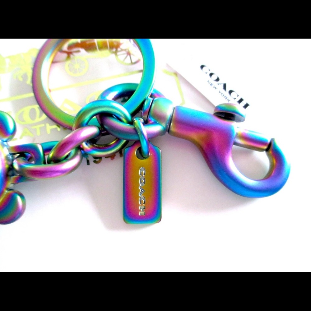 Coach Oil Slick Bear keychain/ bag clip / NEW un-used without tag / cross posted - Picture 5 of 5